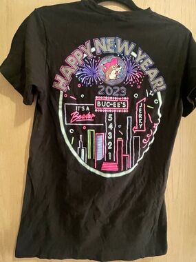 Buccees "Happy New Year 2023" Black Graphic Tee